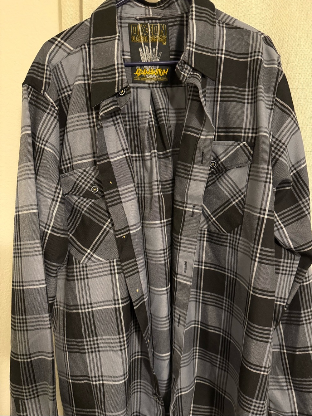 DIXXON Gray & Black Plaid Button-Down Shirt